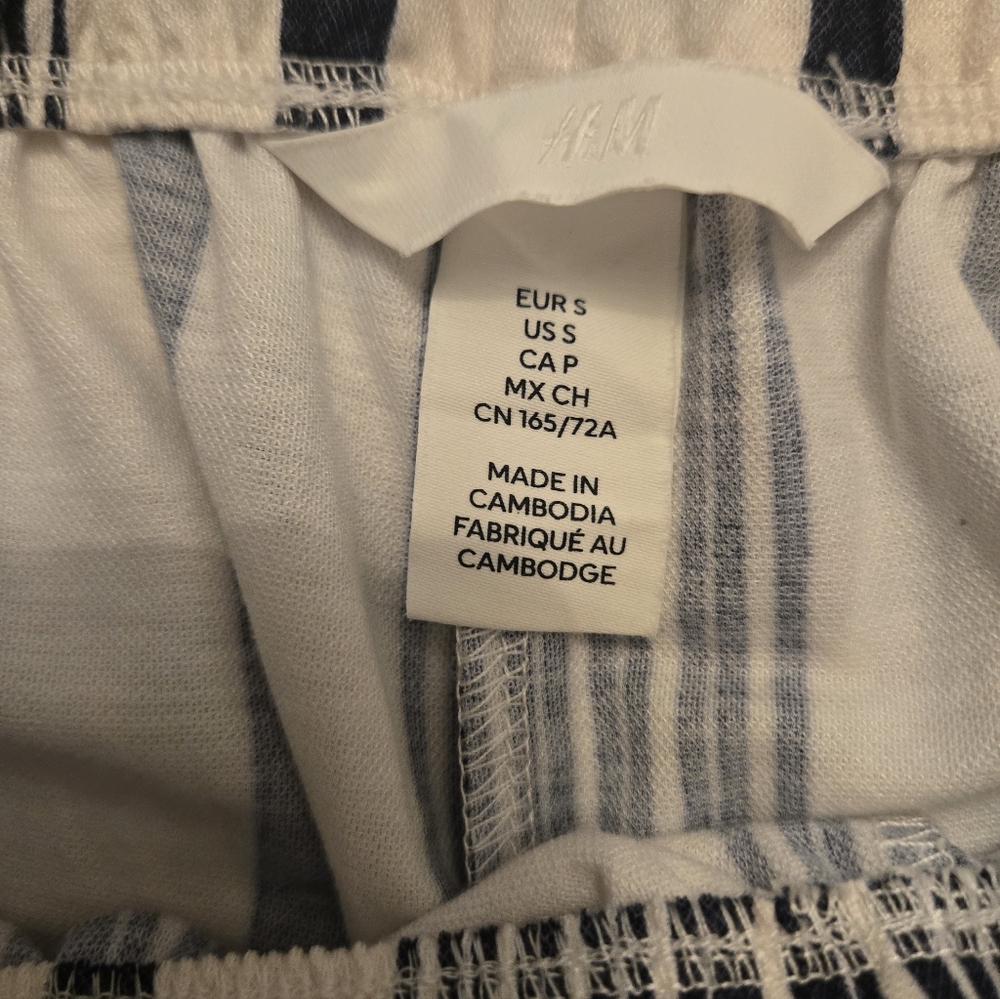 H&M Striped Shorts - Picture 3 of 5